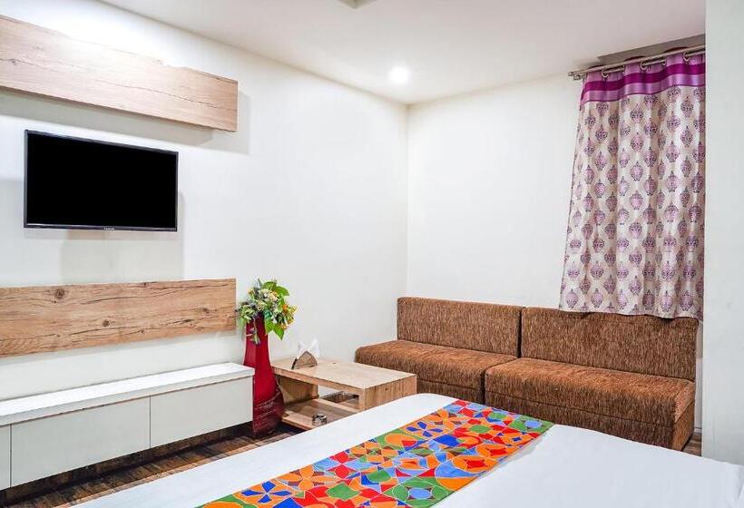 Номер Deluxe, Fabhotel Ashirwad Regency