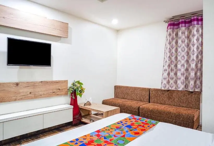 اتاق لوکس, Fabhotel Ashirwad Regency