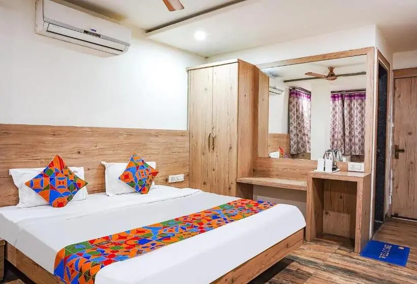 اتاق لوکس, Fabhotel Ashirwad Regency