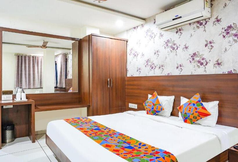 Трехместный Президентский, Fabhotel Ashirwad Regency