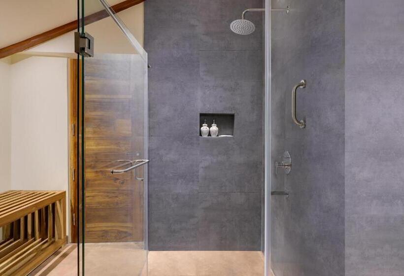 Хижина Superior, Lemon Tree Wildlife Resort, Kanha