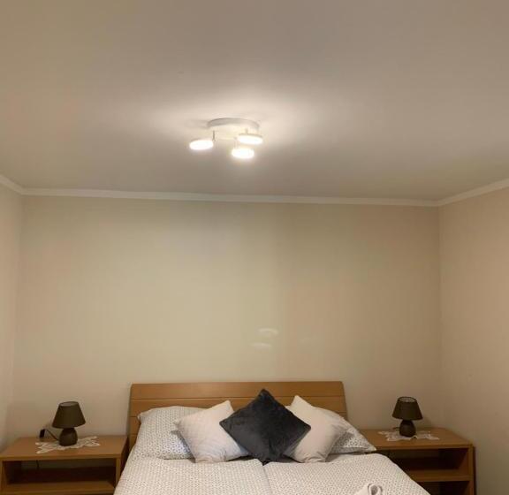 سوییت با چشم‌انداز باغ, Martinova Izba   Rooms & Apartments