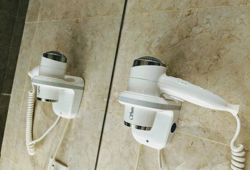 غرفة عائلية, Astara Hotel Balikpapan