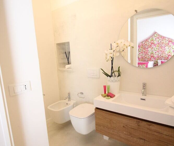 جناح جونيور مطل على المدينة, I Soffitti Dimora Esclusiva