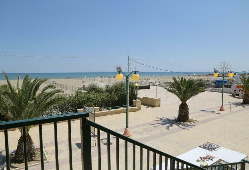 اتاق استاندارد سه نفره, Rooms La Perla Del Mare