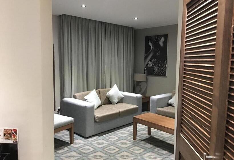 سوئیت پرزیدنت, Cresta Maun