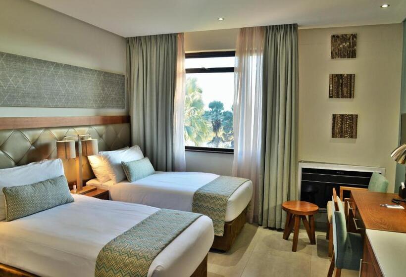 اتاق استاندارد, Cresta Maun