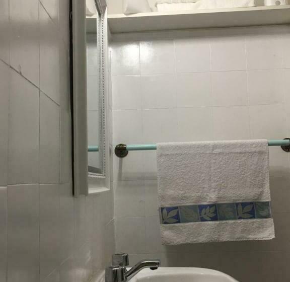 اتاق استاندارد, Lopez Hostel & Suites