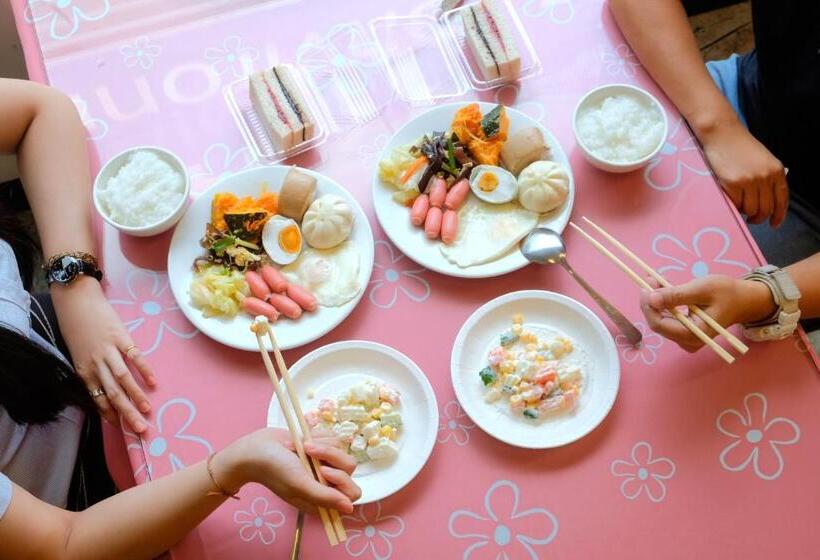 اتاق استاندارد با وان آب گرم, Natoli Motel