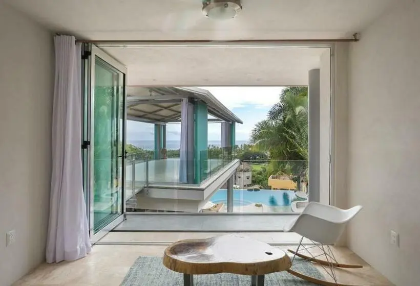 اتاق لوکس با چشمانداز دریا, Anjali Casa Divina