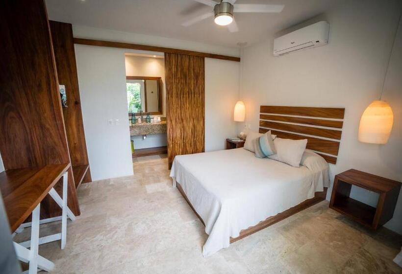 חדר דלוקס נוף לגינה, Anjali Casa Divina