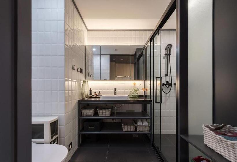 디럭스 룸, Shanghai T Plus Hotel Residence