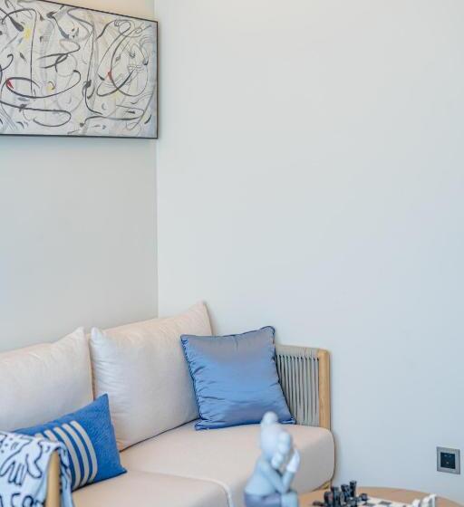 이그제큐티브 룸 킹사이즈 침대, Shanghai T Plus Hotel Residence