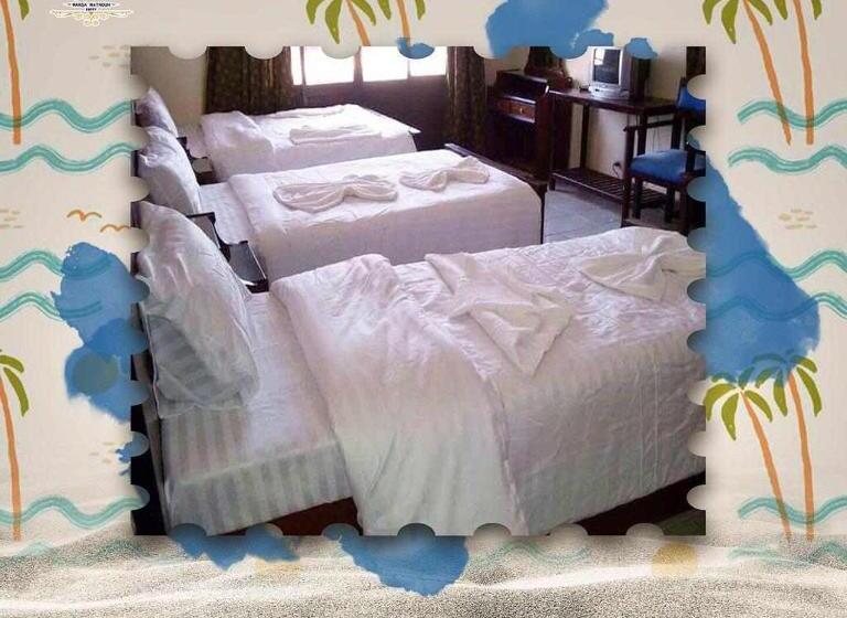 اتاق استاندارد سه نفره, El Kasr