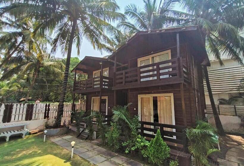 Suite z Balkonem, Beachwalk Retreat   Within 100 Metres From Morjim Beach