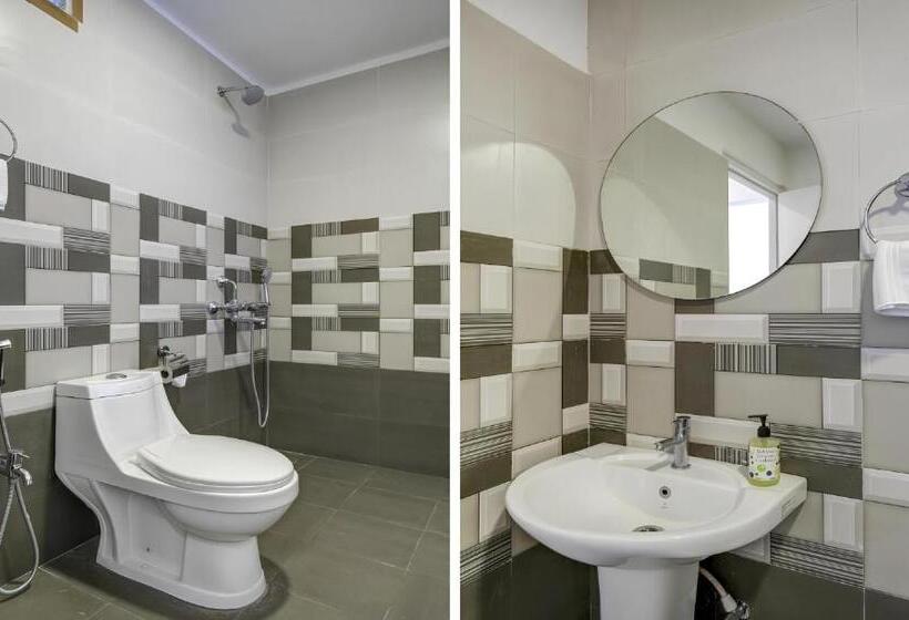 Pokój Standard Widok Basen, Beachwalk Retreat   Within 100 Metres From Morjim Beach