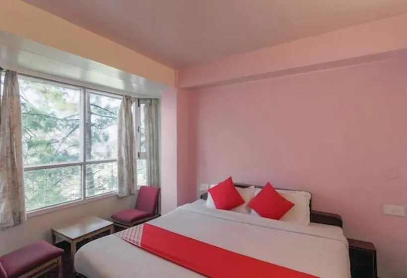 اتاق اکونومی, Boho Stays Near Mall