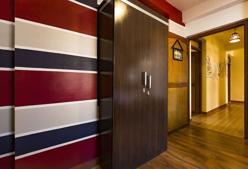 غرفة ديلوكس, Flock Kathmandu