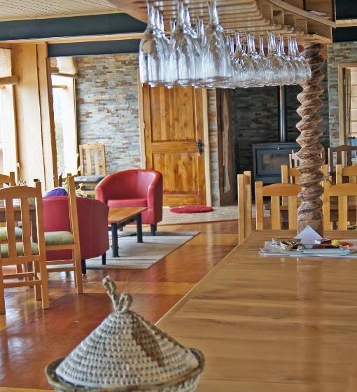 غرفة قياسية, Boutique Antukenu