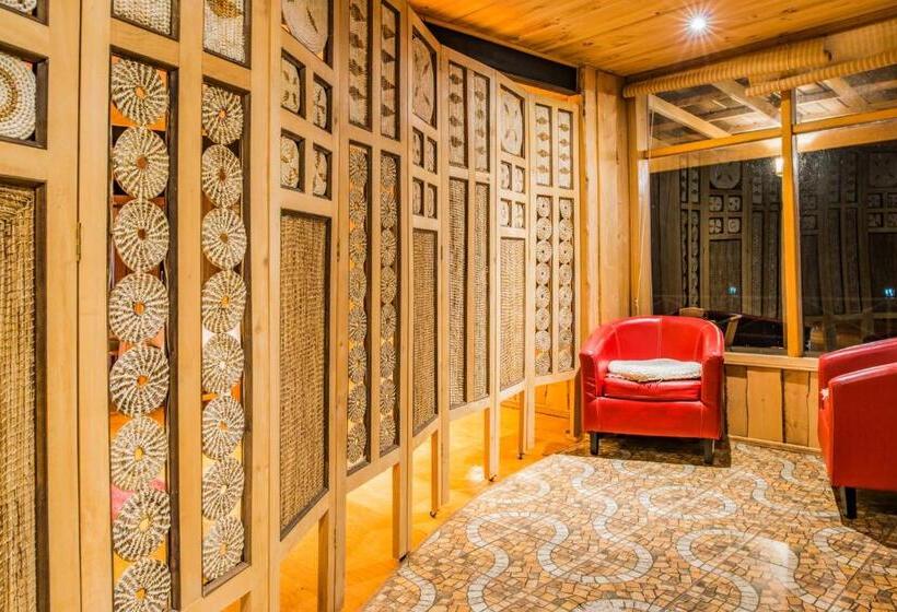 غرفة قياسية, Boutique Antukenu