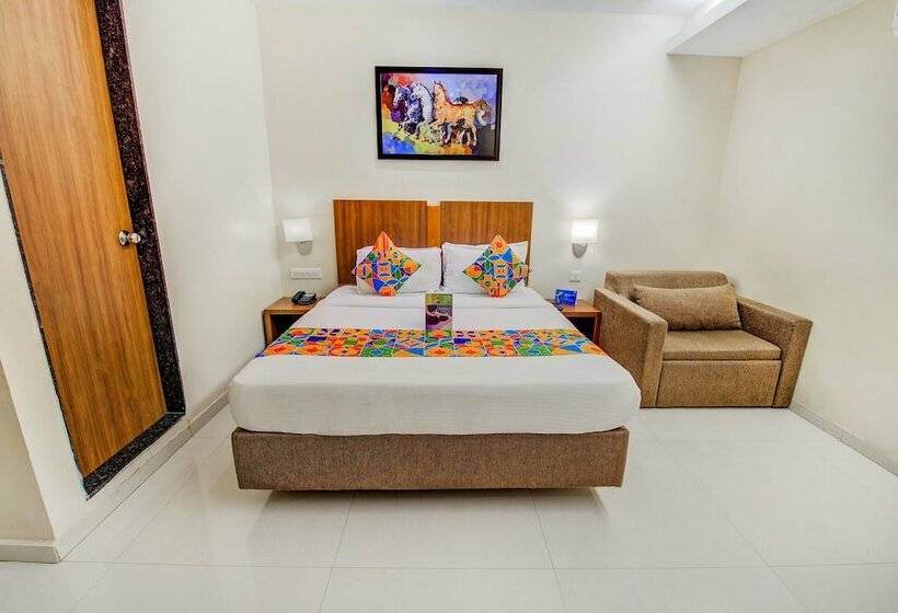 Номер Deluxe, Fabhotel Hyson International Midc