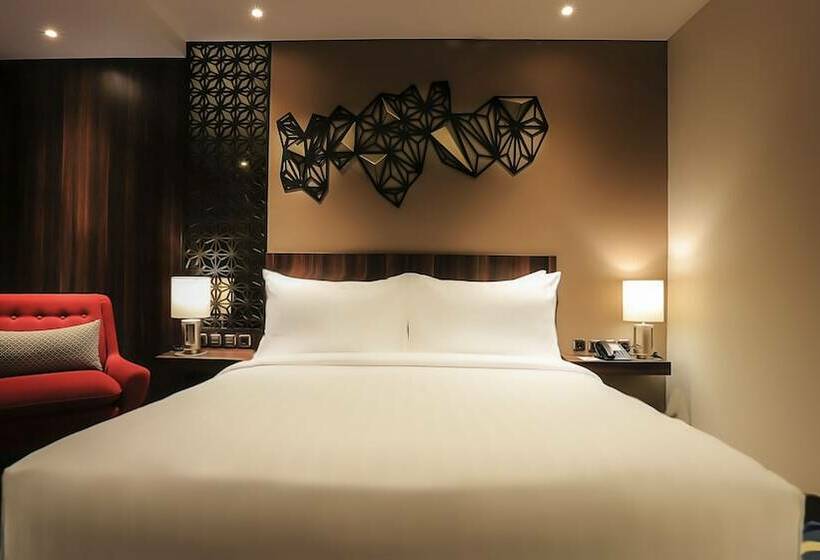 اتاق لوکس, Grand Soll Marina