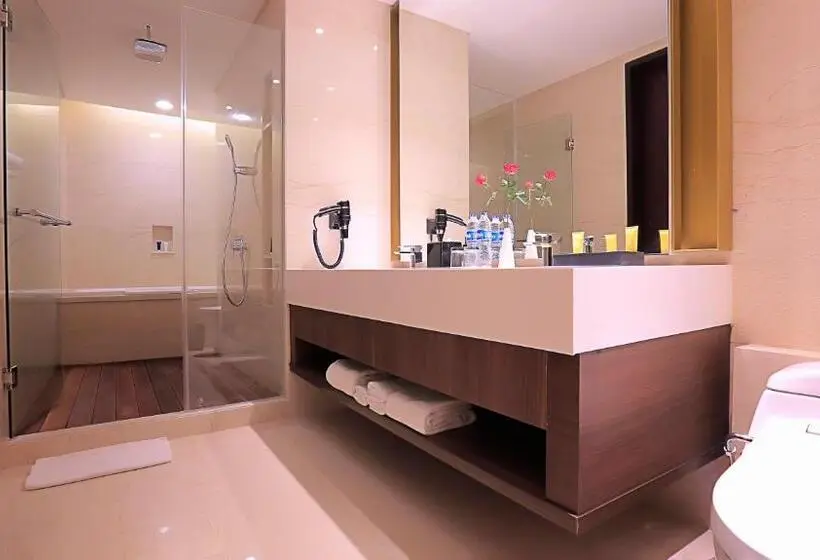 Executive-sviitti, Grand Soll Marina