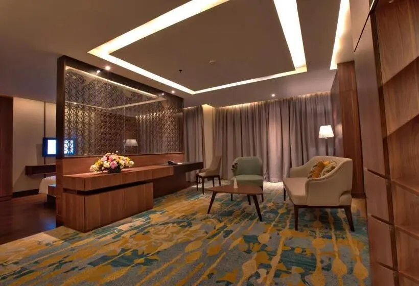 Executive-sviitti, Grand Soll Marina