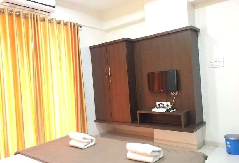 Номер Deluxe Вид на Горы, Shivas Inn