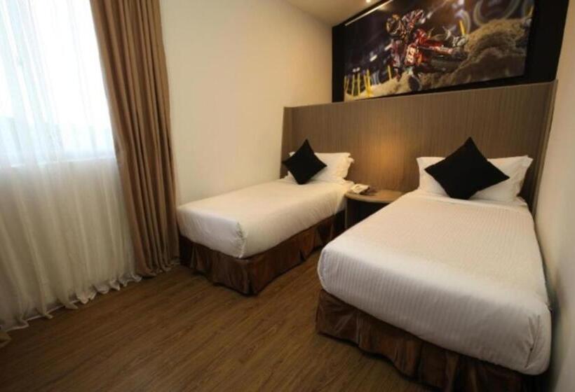 Номер Стандарт, Hype Motorsport Hotel Nilai