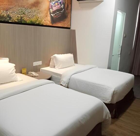 Номер Superior, Hype Motorsport Hotel Nilai