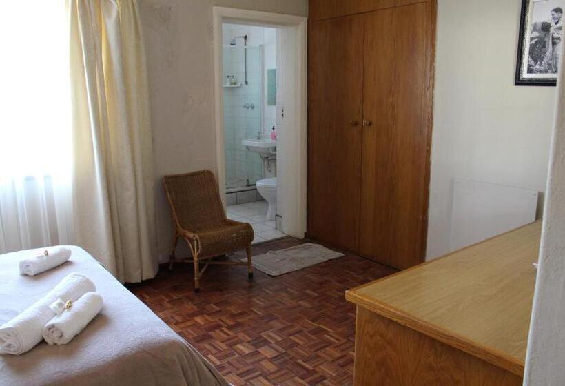 Номер Стандарт, The Hamlet Country Lodge