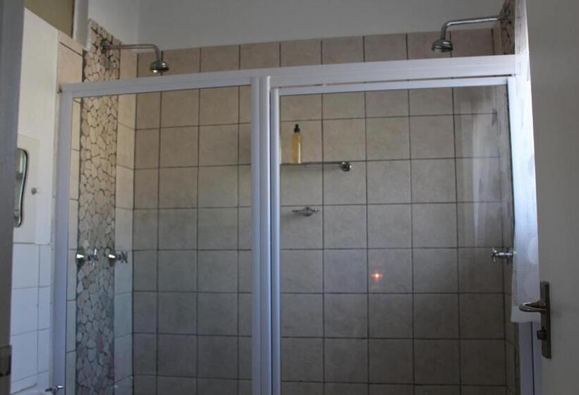 غرفة قياسية, The Hamlet Country Lodge