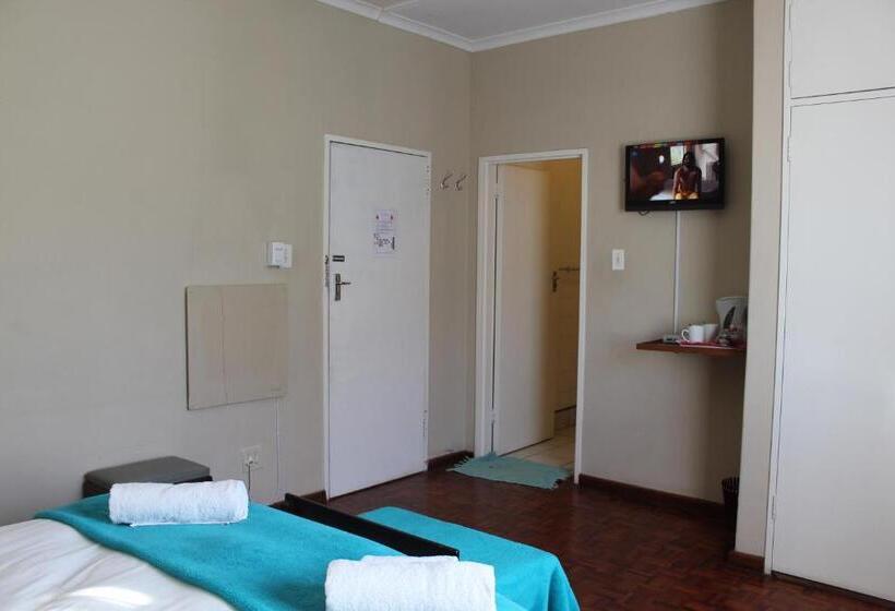 غرفة قياسية, The Hamlet Country Lodge