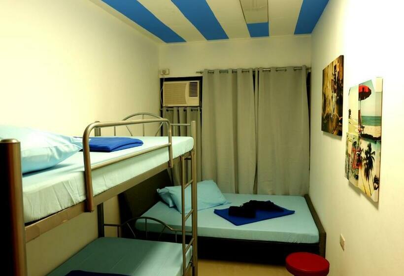 اتاق خانوادگی, Transit Point Hostel Mactan Cebu