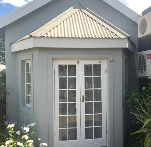 标准房带园景, Acacia Westdene B&b