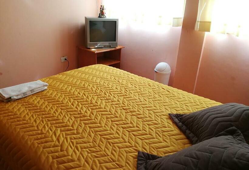 Economy Éénpersoonskamer, Chapelet Hostal