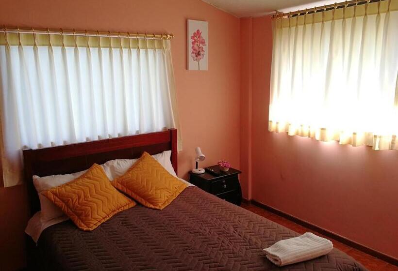 Economy Kamer, Chapelet Hostal