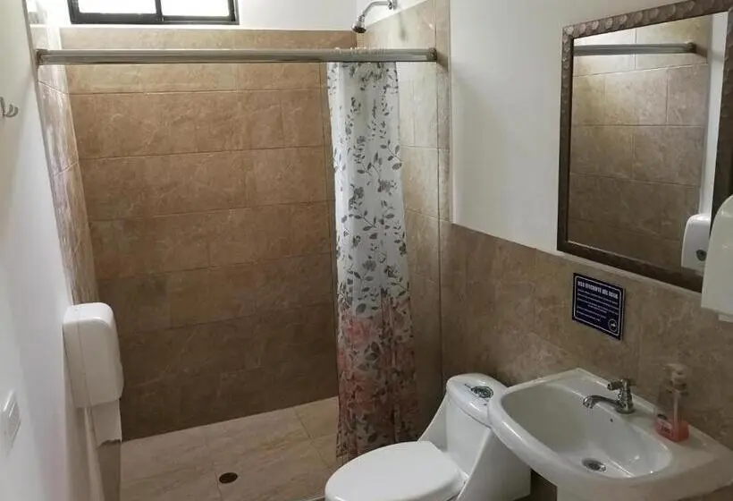 اتاق استاندارد, Chapelet Hostal