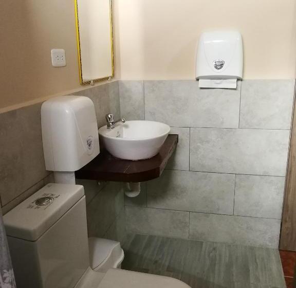 Deluxe Kamer, Chapelet Hostal