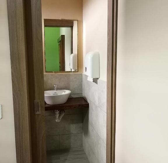 디럭스 룸, Chapelet Hostal