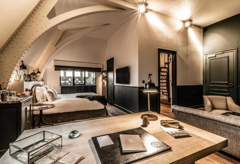 Люкс Superior, 1898 The Post