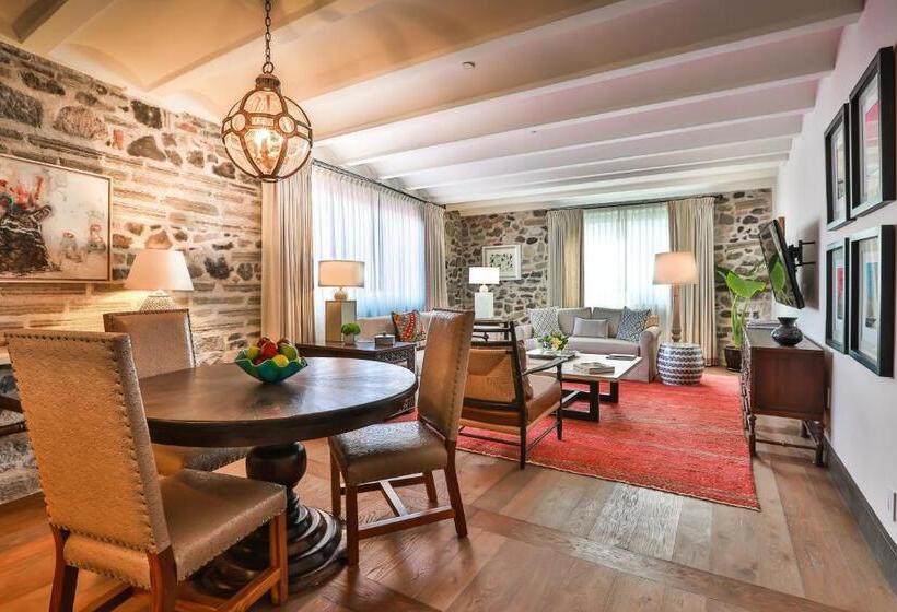 جناح, Banyan Tree Puebla