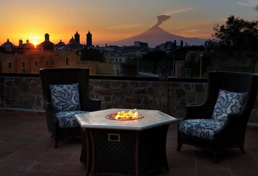 جناح, Banyan Tree Puebla