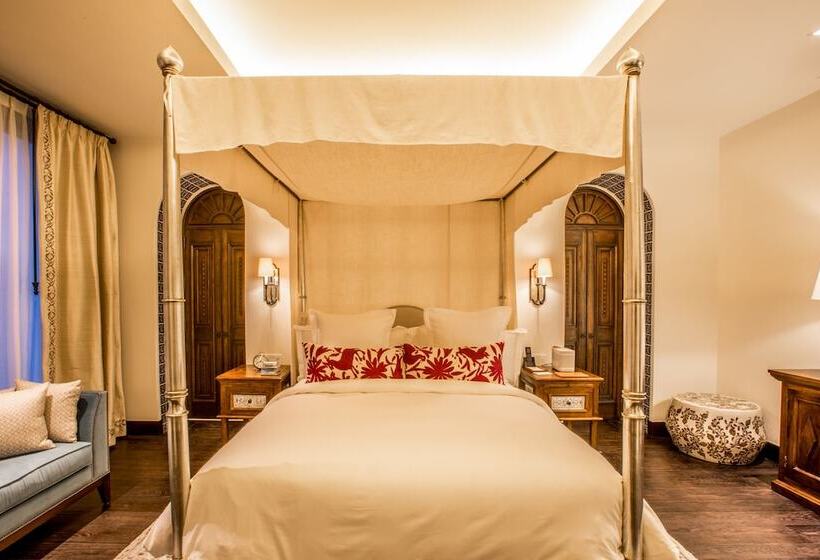 جناح, Banyan Tree Puebla