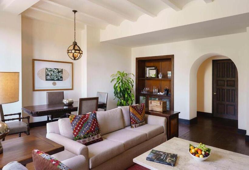 جناح, Banyan Tree Puebla