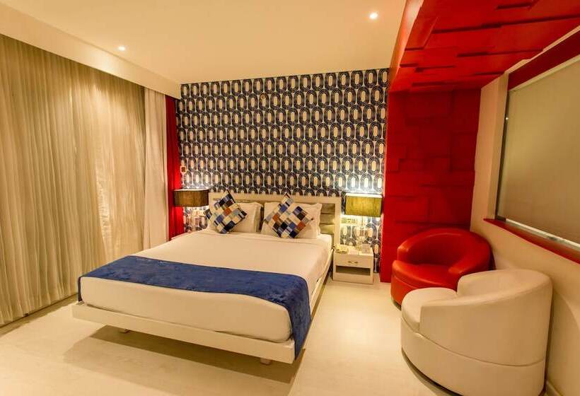 جناح إدارى, Hash Six Hotels