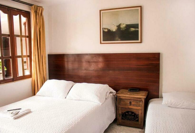 이코노미 트리플 룸, Los Portales Inn