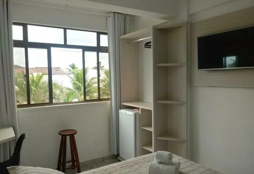 اتاق اساندارد با چشم‌انداز جانبی به دریا, Nautico