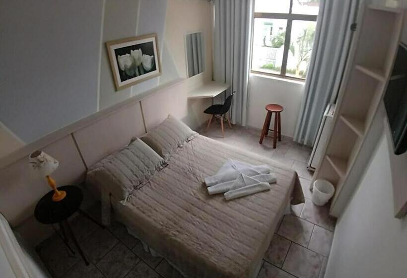 Номер Стандарт Боковой Вид на Море, Nautico